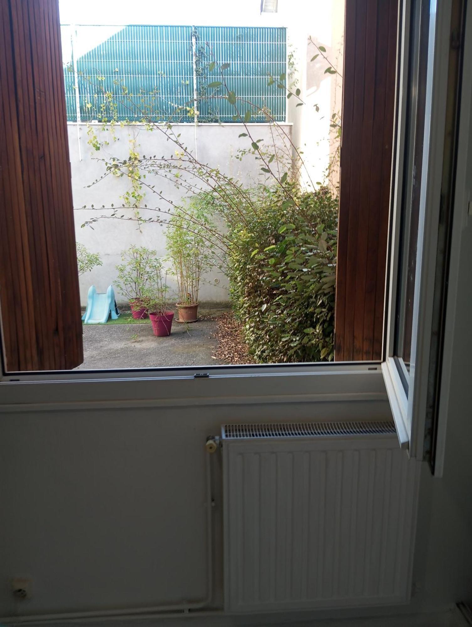 Chambre Cour Daire Fontaine  Oda fotoğraf
